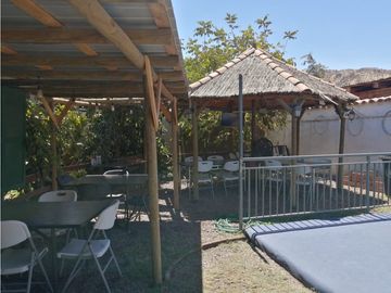 Arriendo local  Pub Reataurate Calle Larga