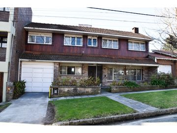 Chalet 6 Ambientes Punta Mogotes
