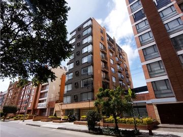 Apartamento con Terraza en Venta en Cedritos
