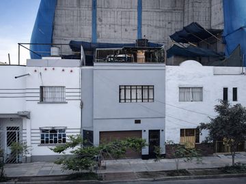 Vendo Casa Cerca Brisas Del Titicaca Y Plaza Bolognesi,...