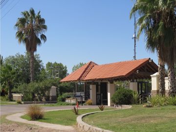 Casa en Venta 2 Dormitorios en Barrio Lomas de Terrada,...