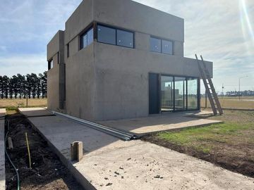 Casa en ECO LAG0S