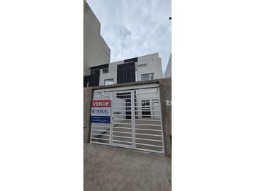 Hermoso triplex a estrenar en excelente ubicación
