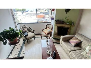 Apartamento en Venta en Edificio Berna