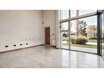 Casa en Venta en Funes Hills Miraflores