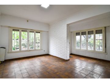 En block: Casa 3 amb. + Depto. 3 amb. - Ap Credito-...