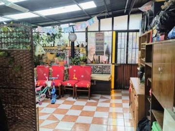 SE VENDE EXCELENTE CASA DE UN PISO, 3D 1B QUILPUÉ