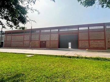 Alquilo Local Industrial o Comercial en la mejor...