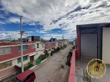 Casa en Venta de 3 dormitorios dentro de Conjunto,...