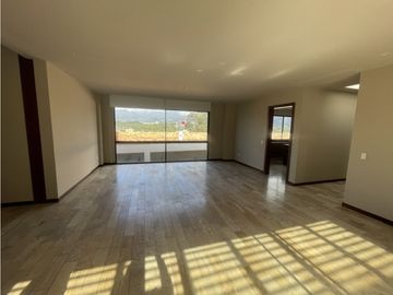 CUMBAYA-COLEGIO MENOR DEPARTAMENTO DE LUJO 227.50 M2 - 3...
