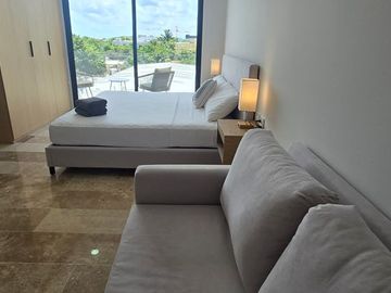 Estudio amueblado nuevo en el centro Menesse Midtown 360...