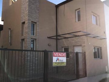 VENTA DUPLEX COSTANERA NORTE