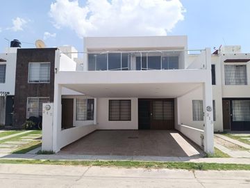 Casa en Condominio Villas de Bonaterra, Aguascalietes