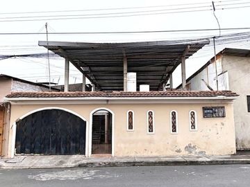 Casa en Venta Coop. La Fragata. Parque Acuático Viernes...