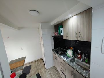 Apartamento en venta de 2 hab. en CASTILLA LA NUEVA, Bogotá