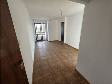 Venta Depto Alto Alberdi sobre Av Colon 1 Dor con Balcón