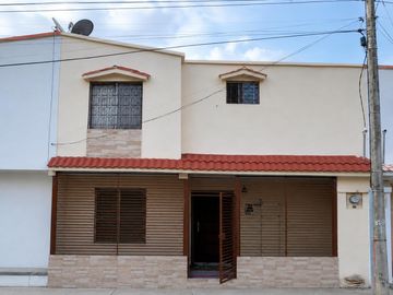 CASA EN VENTA - CDLA. HUANCAVILCA NORTE  MonS