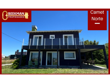 IMPORTANTE CASA FRENTE AL MAR EN VENTA