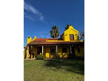 CASA EN ALQUILER EN BARRIO MASCHWITZ PRIVADO
