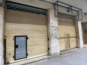 LOCALES EN BLOC 65 m²  SIN EXPENSAS