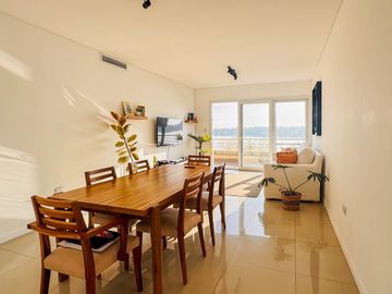 Venta Departamento 4 AMB con VISTA A LA LAGUNA en VILA...