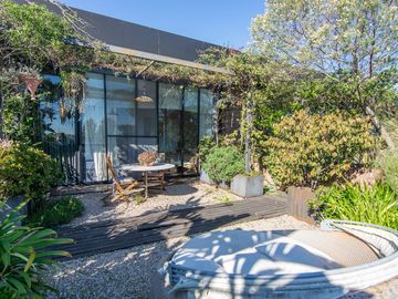 Departamento en venta San Isidro Loft con patio y cochera