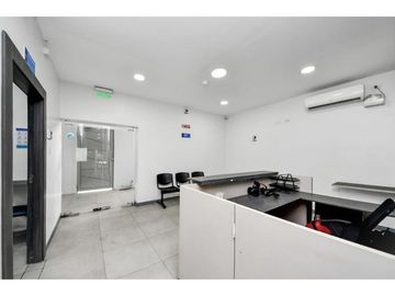 CENTRO MEDICO EN VENTA CENTRO DE GUAYAQUIL BARRIO ORELLANA
