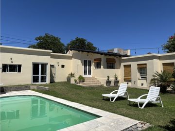 VENTA CASA APTA CRÉDITO EN MANANTIALES CARLOS PAZ