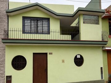 ¡Excelente oportunidad de inversión! Casa en venta con...