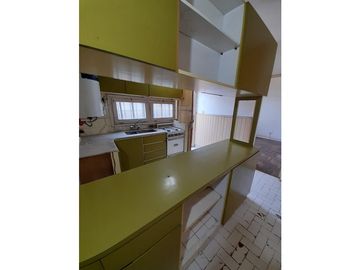 PH 2 AMBIENTES SOBRE 14 DE JULIO AL 2700