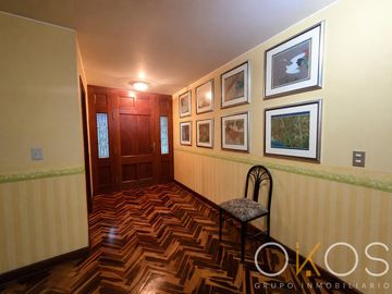 Casa en Venta -Surco - Batallon Callao | 300.50 m² | 5...