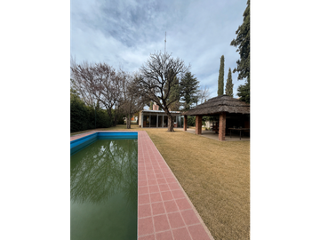 Casa B° Parque Drummond. Luján de Cuyo
