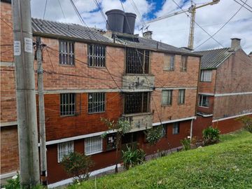 Apto en Venta, Altos de Molino Sur - C. Bochica Sur,...
