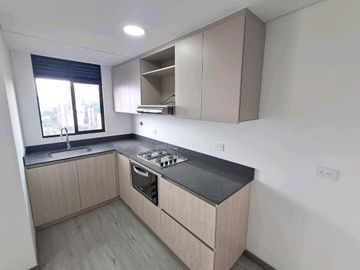 Se Arrienda Apto para Estrenar 71m²| Poblado, Las...