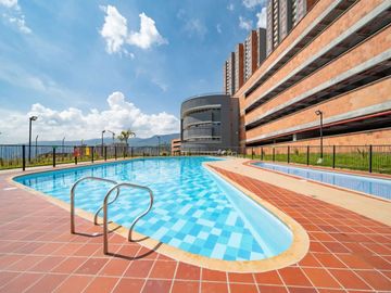SE VENDE APARTAMENTO EN LUNA DEL BOSQUE, ROBLEDO...