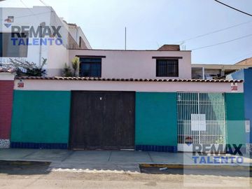 Casa En Venta En Chorrillos