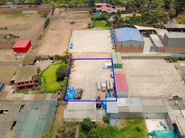 Alquiler De Lote Industrial De 1,087.34 M² En Pachacámac...