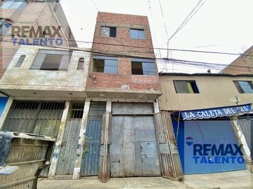 Casa Comercial En La Victoria