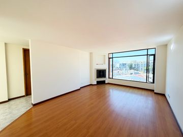 Apartamento en venta de 3 hab. en Malibú , Bogotá