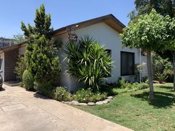 EXCELENTE!! Casa de 6 Dormitorios en Terreno de 750 m2 ...