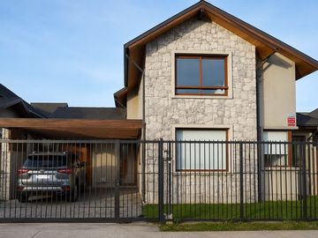 Oportunidad! Se vende casa Portal de la Frontera.
