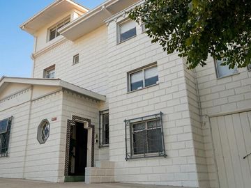 Hotel y Spa junto a casa Pablo Neruda