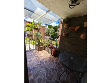 Casa Unifamiliar En San Cristóbal Unidad Cerrada