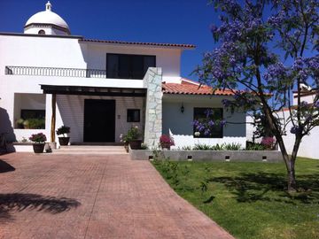 VENTA DE CASA EN FRACCIONAMIENTO JARDINES DEL LAGO EN...