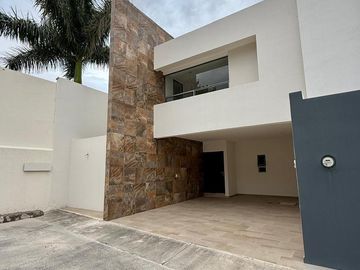CASA EN LA QUERENCIA