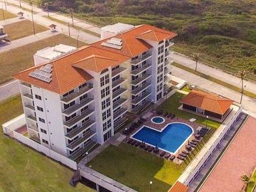 EL SENDERO, DEPARTAMENTO en VENTA  frente al mar y playa...