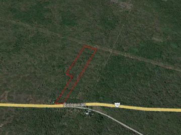 Terreno en venta sobre la Carretera Mérida-Valladolid