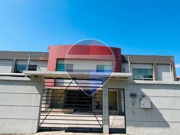 VENDO DPTO 2 DORMITORIOS URB CERRADA SANTA CECILIA