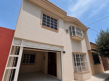 CASA EN VENTA, LAS PUENTES, SAN NICOLAS DE LOS GARZA