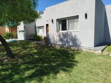 Casa en Venta | Área 6, San Sebastián, Escobar | al lago...